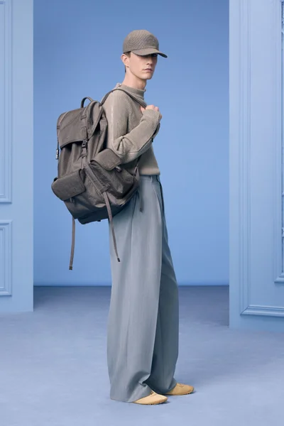 Look 8
